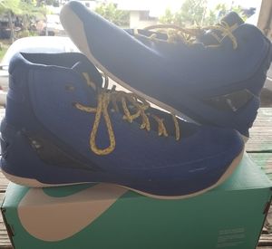 Men's under armor shoes